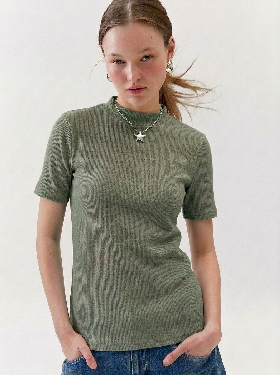 Mid Sleeve Olive knit Tee