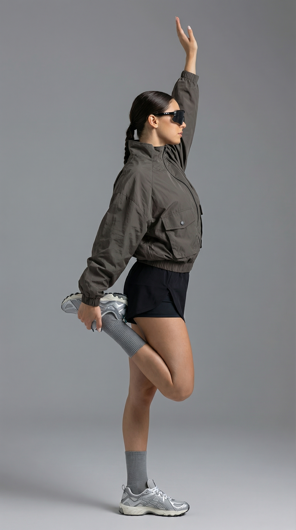 Grey Windbreaker Cropped jacket